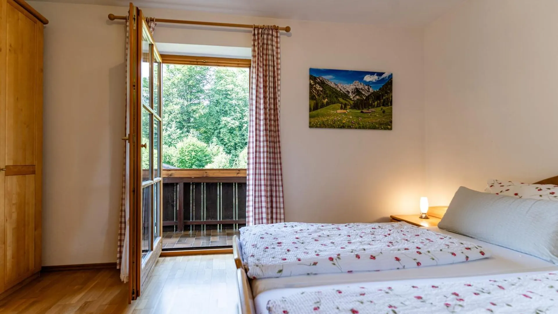 Apartment Ferienwohnung Justine Schoenau am Koenigsee